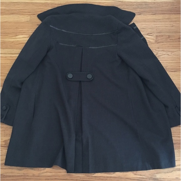 𝐊𝐞𝐧𝐬𝐢𝐞 Piped Overcoat - Picture 5 of 8